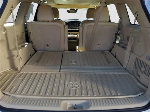 2019 Toyota Highlander Limited Platinum