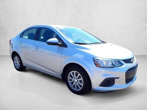 2017 Chevrolet Sonic LT