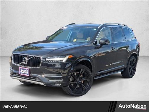 2018 Volvo XC90 T6 Momentum