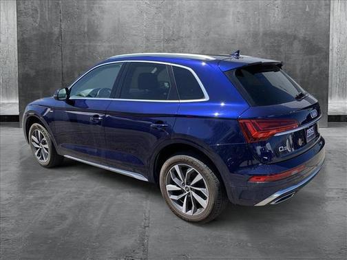 2022 Audi Q5 45 S line Premium Plus