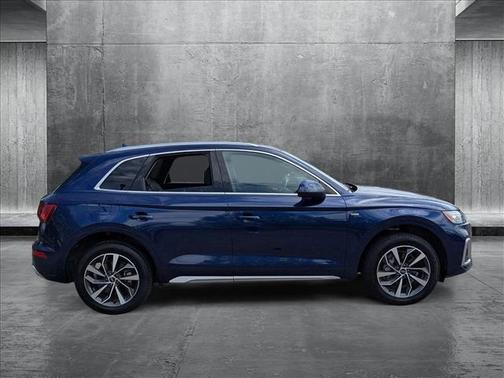 2022 Audi Q5 45 S line Premium Plus