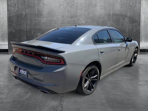2017 Dodge Charger SE