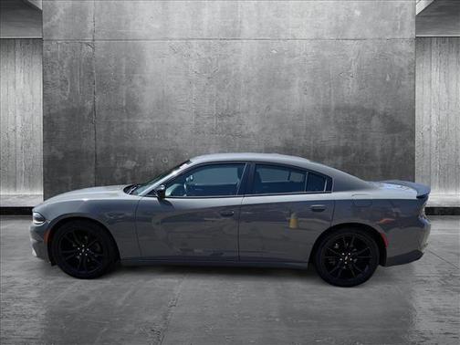 2017 Dodge Charger SE