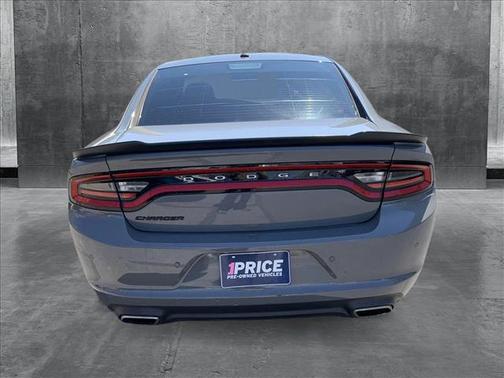 2017 Dodge Charger SE
