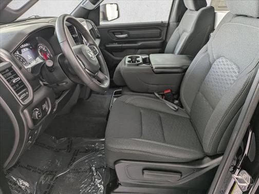 2026 RAM 1500 Warlock Crew Cab 4x4 5'7' Box