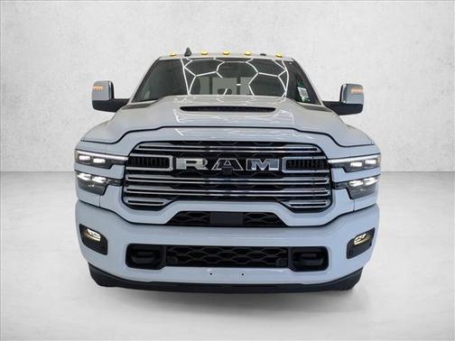 2026 RAM 3500 Laramie Crew Cab 4x4 8' Box