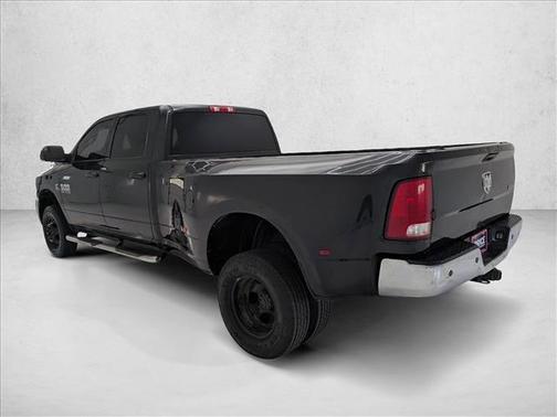 2017 RAM 3500 Tradesman Crew Cab 4x4 8' Box