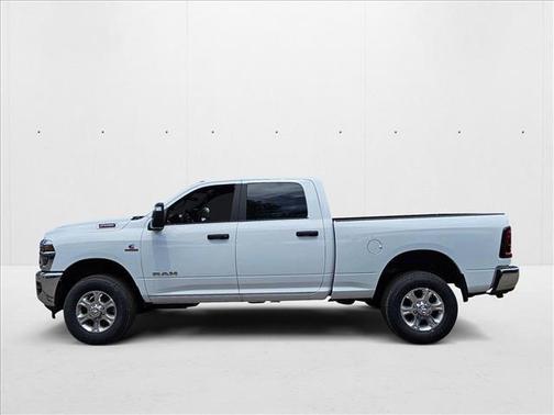 2025 RAM 2500 Big Horn Crew Cab 4x4 6'4' Box