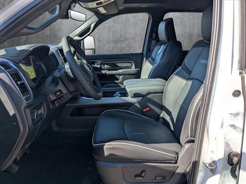2025 RAM 3500 Laramie Crew Cab 4x4 6'4' Box