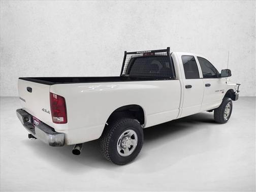 White 2004 Dodge Ram 2500 SLT Quad Cab
