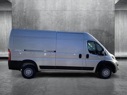 2025 RAM ProMaster 2500 Tradesman