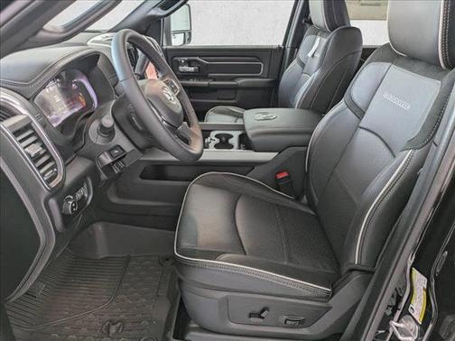 2026 RAM 3500 Laramie Crew Cab 4x4 8' Box