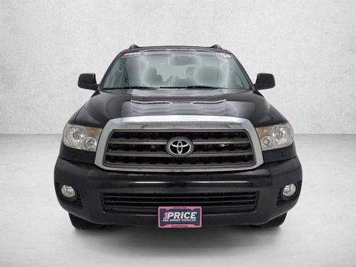 Black 2014 Toyota Sequoia SR5
