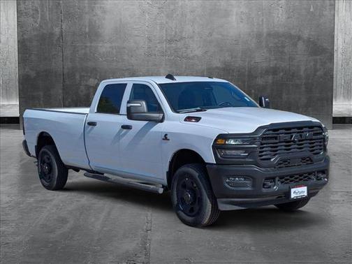 2025 RAM 3500 Tradesman Crew Cab 4x4 8' Box