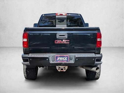 2016 GMC Sierra 2500 Denali