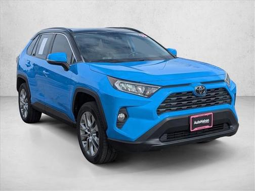 2019 Toyota RAV4 XLE Premium