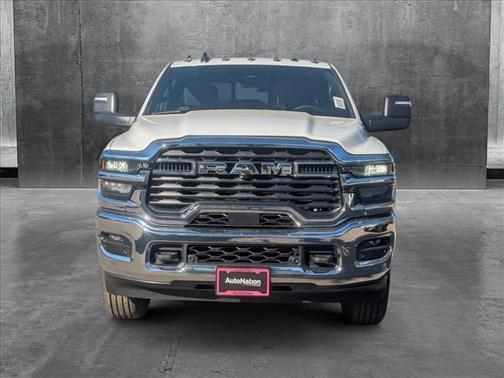 2025 RAM 2500 Tradesman Crew Cab 4x4 8' Box