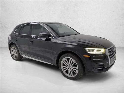 2020 Audi Q5 45 Premium Plus