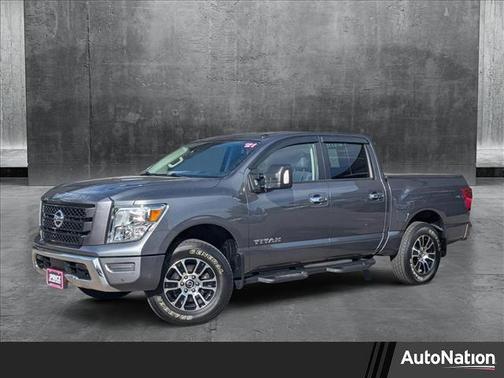 2021 Nissan Titan SV