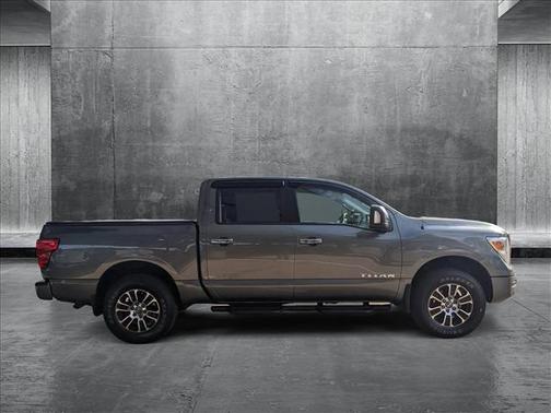 2021 Nissan Titan SV
