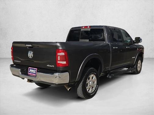 2019 RAM 2500 Laramie Crew Cab 4x4 6'4' Box