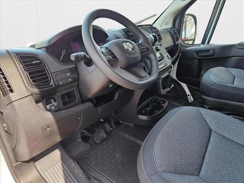 2025 RAM ProMaster 2500 Tradesman