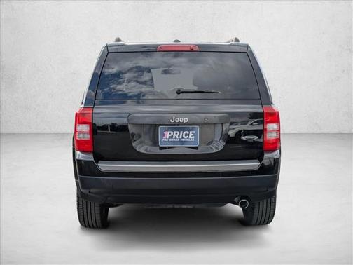 Black Clearcoat 2017 Jeep Patriot Sport