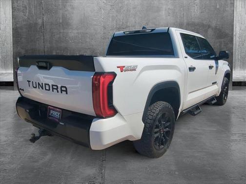 2022 Toyota Tundra SR5