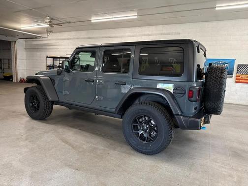 2024 Jeep Wrangler 4xe Willys