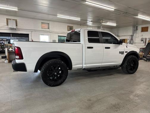 2020 RAM 1500 Classic Warlock Quad Cab 4x2 6'4' Box