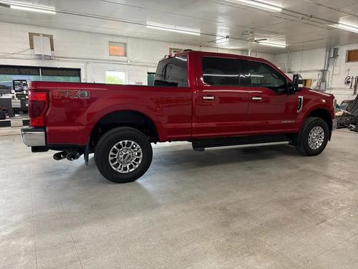 Rapid Red Metallic Tinted Clearcoat 2021 Ford F-250 XLT