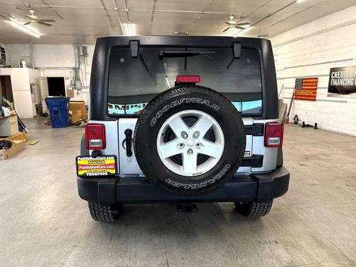 2015 Jeep Wrangler Unlimited Sport