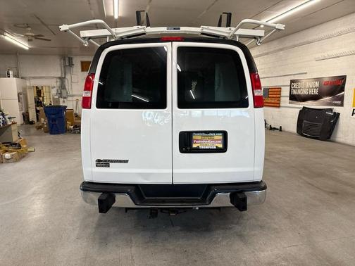 2020 Chevrolet Express 2500 RWD 2500 Regular Wheelbase WT