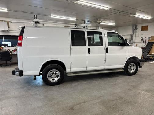 2020 Chevrolet Express 2500 RWD 2500 Regular Wheelbase WT