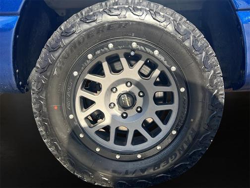 2019 Nissan Titan SV