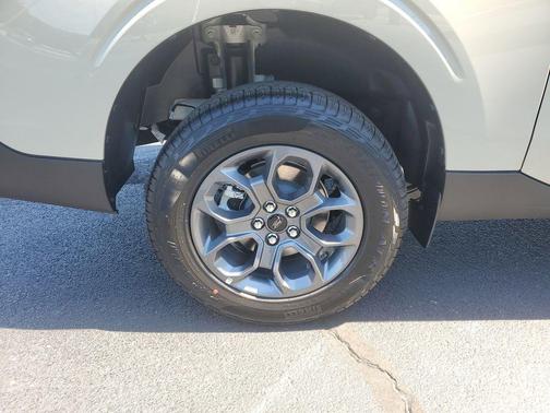 Desert Sand 2025 Ford Maverick XLT