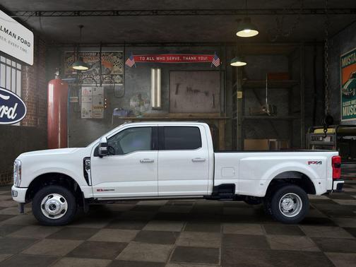 Star White Metallic Tri-Coat 2026 Ford F-350 Platinum