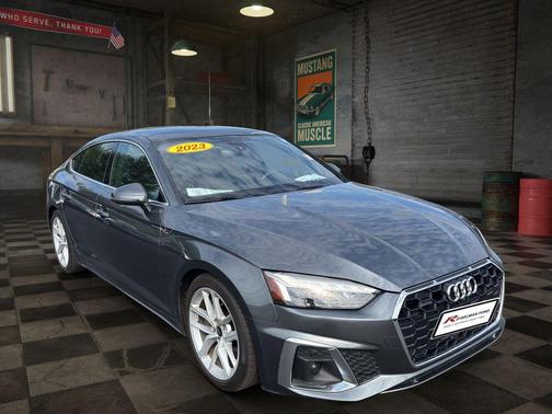 Daytona Gray Pearl Effect 2023 Audi A5 Sportback 45 S Line Premium Plus