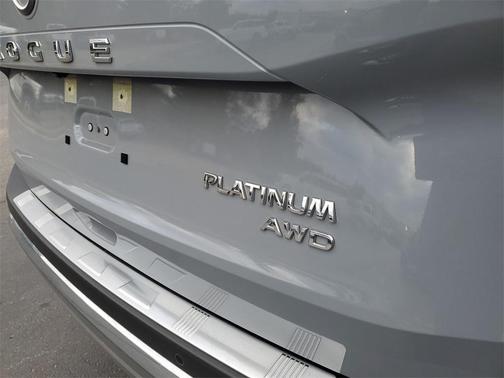 2022 Nissan Rogue Platinum