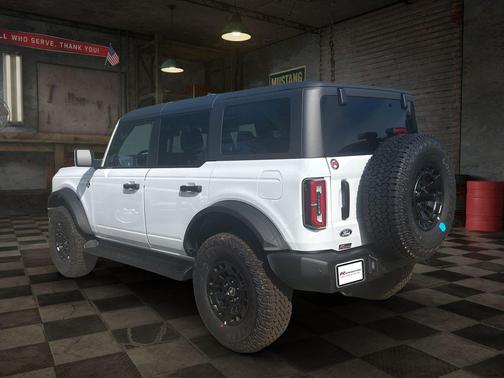 White 2026 Ford Bronco Outer Banks