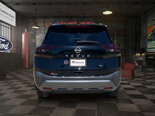 Super Black 2023 Nissan Rogue SL