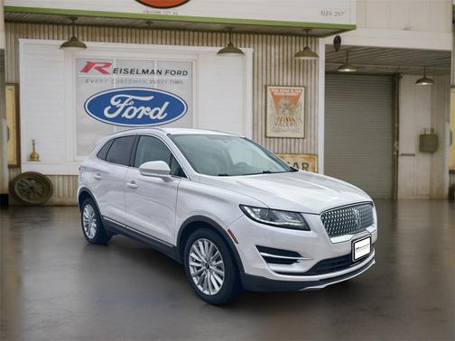 2019 Lincoln MKC Standard
