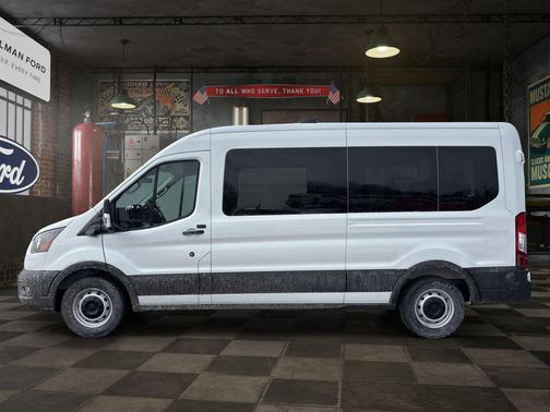 2026 Ford Transit-350 XL