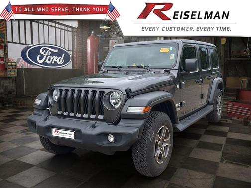 Bright White Clearcoat 2021 Jeep Wrangler Willys
