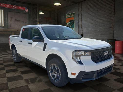 Oxford White 2026 Ford Maverick XLT