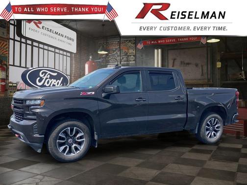 Oxford Brown Metallic 2021 Chevrolet Silverado 1500 RST