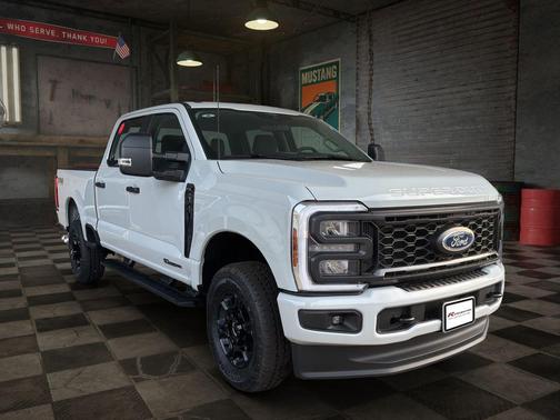 Avalanche 2026 Ford F-350 XL