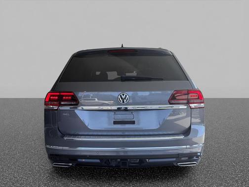 Platinum Gray Metallic 2019 Volkswagen Atlas 3.6L SEL