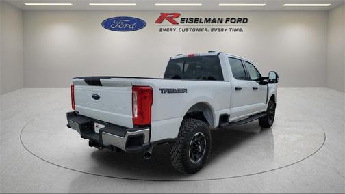 2025 Ford F-350 XLT