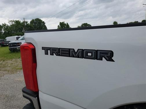 2025 Ford F-350 XLT